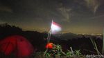Serunya Mendaki Gunung Kuta yang Dekat Banget dari Jakarta