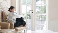 Hal tersebut dikarenakan Syahnaz meminjamkan uang Rp 50 miliar kepada Raffi Ahmad. Foto: Instagram @syahnazs