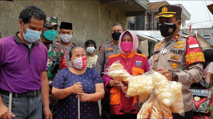 Vaksinasi door to door di Jakbar sasar lansia, odgj dan disabilitas