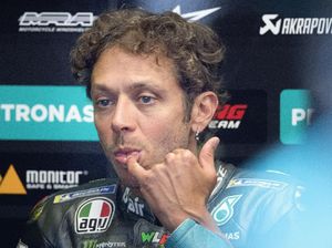 Valentino Rossi: Ada Marc Marquez Bikin Balapan Tak Nyaman