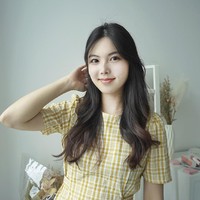 Noona Rosa memilih jurusan bahasa Indonesia saat berkuliah di Korea Selatan. Ia sempat tinggal di Yogyakarta, namun sekarang menetap di kampung halamannya. Dalam channel YouTube-nya, Noona Rosa mengenalkan makanan, tempat wisata, dan artis Indonesia kepada teman-temannya. Foto: dok Instagram noonarosa