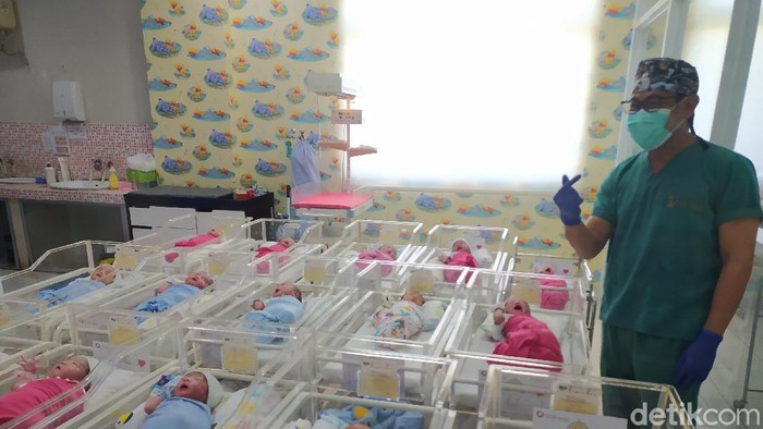 17 bayi di Cirebon lahir di HUT ke-76 RI.