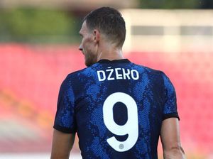Dzeko Cabut, Mourinho pun Kaget