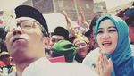 Meme Kocak Lomba Makan Kerupuk yang Bikin Kangen 17 Agustusan