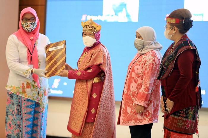 Mensos Tri Rismaharini