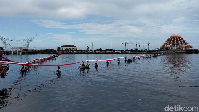 Perayaan HUT RI ke-76 di Kota Makassar dipusatkan di Pantai Losari.