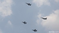 Kegiatan ini merupakan rangakain upacara kemendekaan RI ke-76 yang berpusat di Istana Negara.