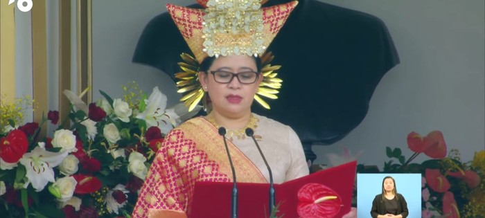 Screenshot Saat Puan Maharani Baca Teks Proklamasi