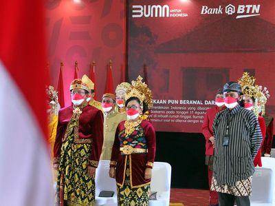 Tumbuhkan Nasionalisme dengan Berbusana Daerah