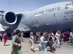 Taliban Kuasai Afghanistan, Vaksinasi COVID-19 Bakal Mengkhawatirkan