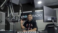 Sebelumnya, Noice dipimpin oleh Adrian Syarkawie, yang juga merupakan CEO dari Mahaka Radio Integra (MARI), salah satu perusahaan pemegang saham Noice. Adrian akan tetap berperan aktif untuk mendukung Rado dan Niken dalam membawa Noice menjadi platform konten audio terkemuka di Indonesia.
