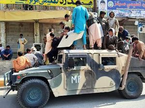 Ribuan Kendaraan Tentara AS Kini Dikuasai Taliban: Ford Ranger, Humvee, sampai Tank