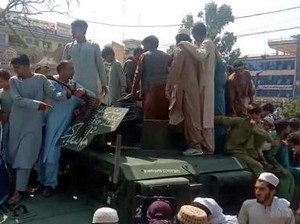 Ribuan Kendaraan Militer Amerika Serikat Kini Dikuasai Taliban