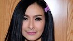 Potret Iis Dahlia Manis dengan Kumis Tipis yang Dicibir Netizen