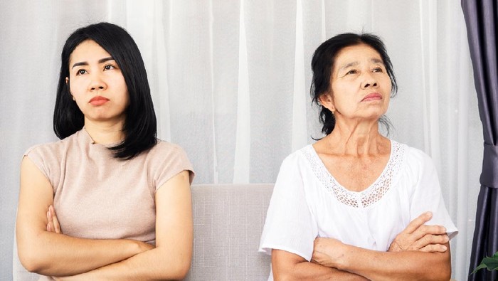 Ilustrasi mertua dan menantu