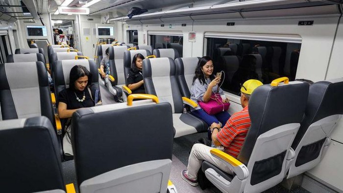 kereta bandara