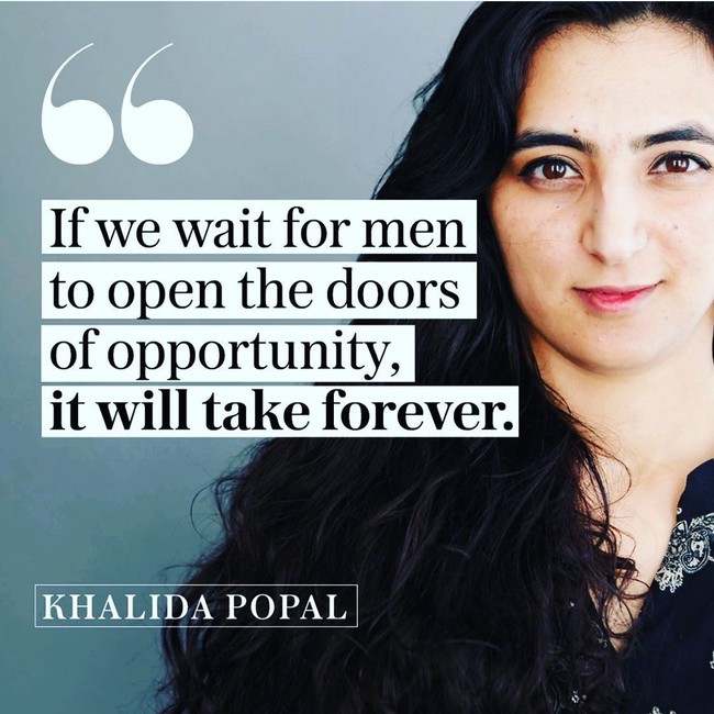 Khalida Popal adalah mantan kaptem timnas bola wanita Afghanistan yang baru-baru ini meminta pertolongan dunia untuk melindungi para wanita di sana selagi Taliban kembali berkuasa. Foto: Instagram @khalidagirlpower