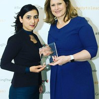 Awalnya Khalida meminta para anggota timnas memanfaatkan media sosial untuk melaporkan apa yang terjadi di sana kepada dunia. Tapi nyawa mereka dan dirinya sendiri juga bisa terancam karenanya. Aku mendapat banyak ancaman dan tantangan kematian karena aku masuk televisi nasional. Aku bilang Taliban musuh kita,  Foto: Instagram @khalidagirlpower