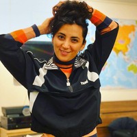 Mengawali karier sebagai pemain bola, kini Khalida Popal yang mendapat suaka di Denmark sejak 2016 lebih aktif sebagai pendiri dan sutradara dari berbagai organisasi terkait sepak bola dan pemberdayaan anak jalanan juga pengungsi. Baru-baru ini, ia mengungkap ketakutannya bahwa Taliban akan menyerang para anggota timnas bola dan berusaha menghancurkan sejarah mereka. Foto: Instagram @khalidagirlpower