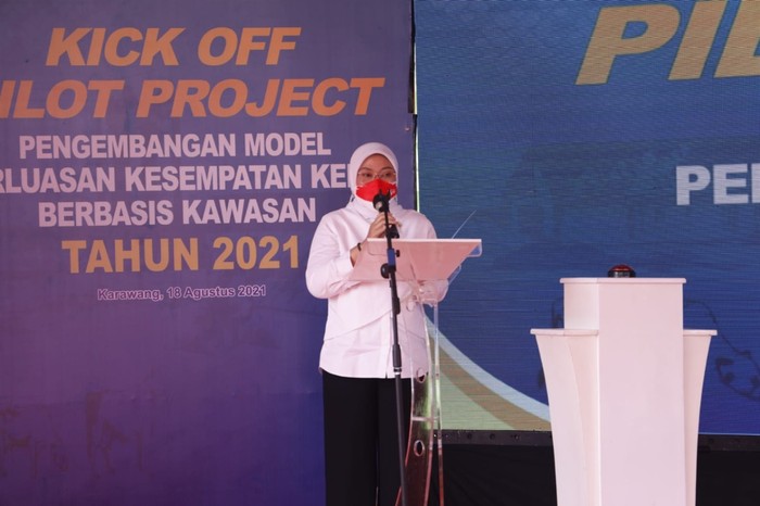 Menaker Ida Fauziah