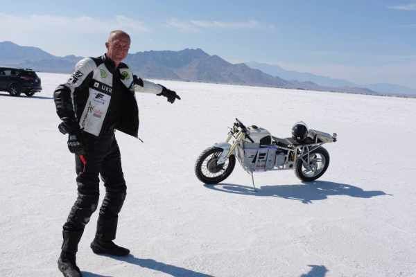 Motor listrik tercepat Delfast Dnepr