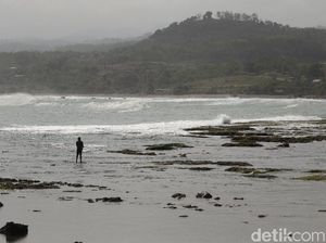 Pantai Cidora Rancabuaya Sepi bak Kuburan Ditinggal Wisatawan