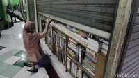 Seperti diketahui, pemerintah memperpanjang lagi Pemberlakuan Pembatasan Kegiatan Masyarakat (PPKM) Level 4 untuk Jawa-Bali. PPKM Level 4 diperpanjang dari 16 Agustus 2021 sampai 23 Agustus 2021. 