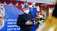 Sementara pengibaran bendera dilakukan oleh pasukan Simpatik PAN di SMA Muhammadiyah di bilangan Jakarta Timur.