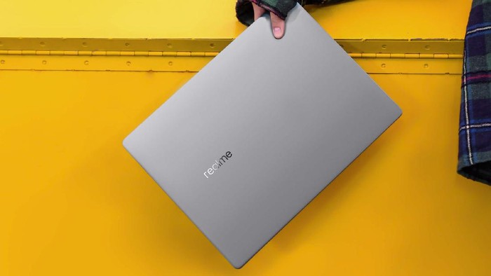 Realme Book