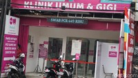 Begini penampakan salah satu klinik tes PCR dan antigen di kawasan Jakarta Selatan yang sudah turun harga.