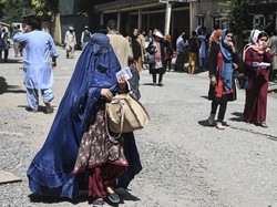 Potret Wanita Afghanistan yang Kini Khawatir Dipaksa Taliban Pakai Burqa