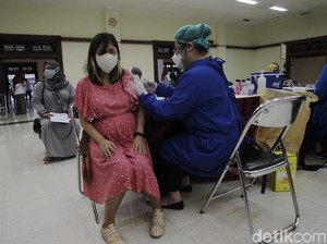 Jurus Pemerintah Percepat Vaksinasi bagi Ibu Hamil