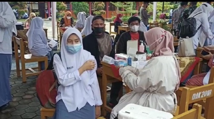 BIN gelar vaksinasi pelajar di Sumbar