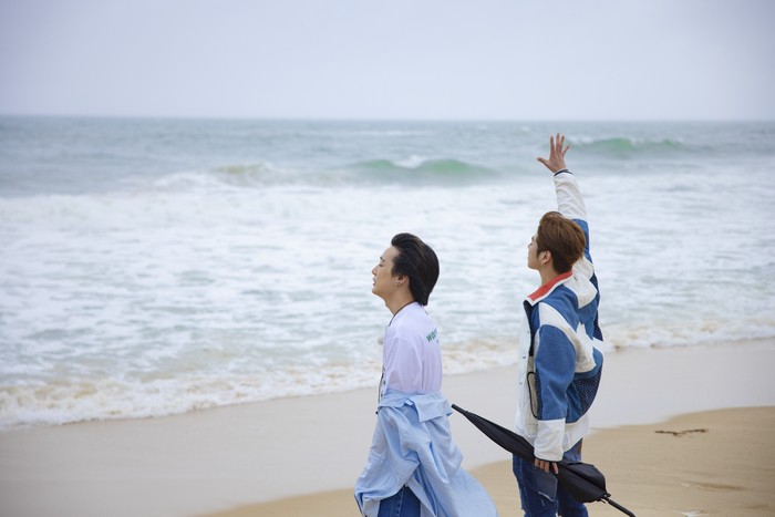 iKONs Type: One Summer Night