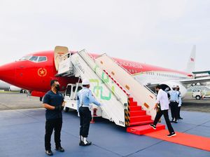 Penampakan Pesawat Merah Putih Jokowi