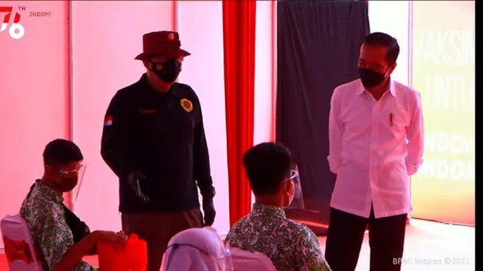 Jokowi tinjau Vaksinasi Covid-19 untuk Pelajar, Kabupaten Madiun