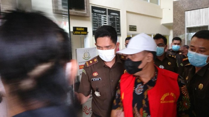 Kejari Tetapkan Kadishub Cilegon Tersangka Kasus Suap .