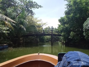 Menyusuri Amazon ala Jakarta