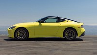 New Nissan Z dikabarkan akan disajikan dalam 2 pilihan transmiisi yakni 6 percepatan manual dan 9 percepatan otomatis. Foto: doc. NissanUSA