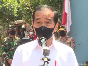 Tinjau Vaksinasi Door to Door, Jokowi: Pelayanan yang Sangat Baik