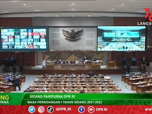 DPR Lantik Legislator PAN Pengganti Hanafi Rais
