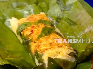 Masak Masak: Resep Nasi Bakar Ayam Suwir Kemangi yang Pulen Pedas