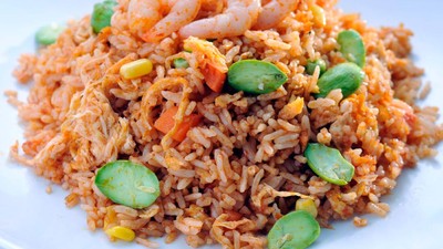 10 Resep Nasi Goreng Seafood yang Bikin Sarapan Keluarga Makin Nikmat
