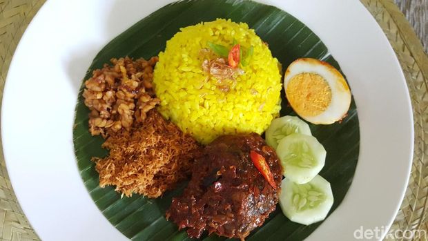 Resep Nasi Kuning Banjar dan Haruan Habang