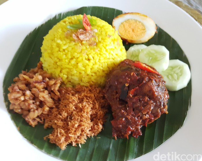 Resep Nasi Kuning Banjar dan Haruan Habang