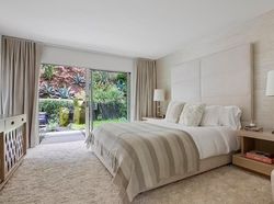 Rumah Baru Pendiri WhatsApp Mewahnya Nggak Ketulungan