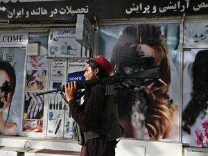 Taliban Berkuasa, Jurnalis Wanita Afghanistan Mengaku Dilarang Kerja