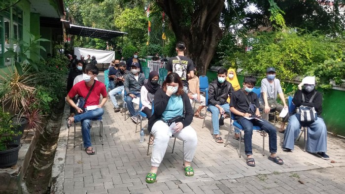 Suasana vaksinasi ibu hamil di Puskesmas Baja Tangerang