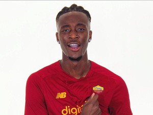 Mau Jadikan Tammy Abraham seperti Didier Drogba, Mourinho?