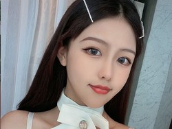 Heboh Stephen Chow Pacaran dengan Model 42 Tahun Lebih Muda, Ini Potretnya